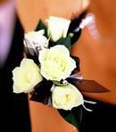 Five White Spray Rose Wristlet